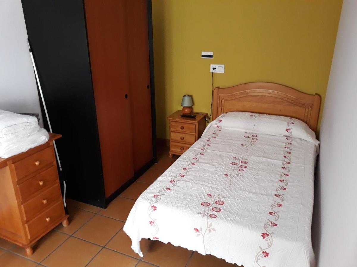 Hostal Ardoi Zizur Mayor Стая снимка